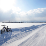 [冬自転車]自転車乗りよ雪原へ!![スパイク]